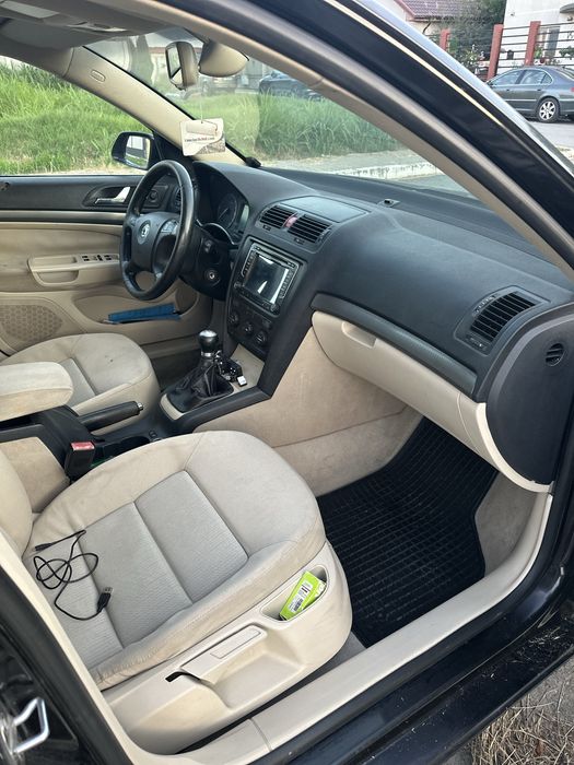 Skoda Octavia 2