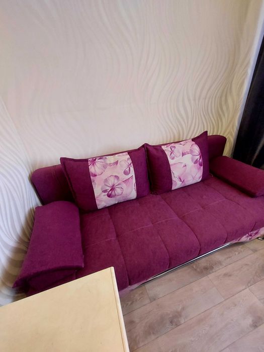 Продам диван 12000 тг.