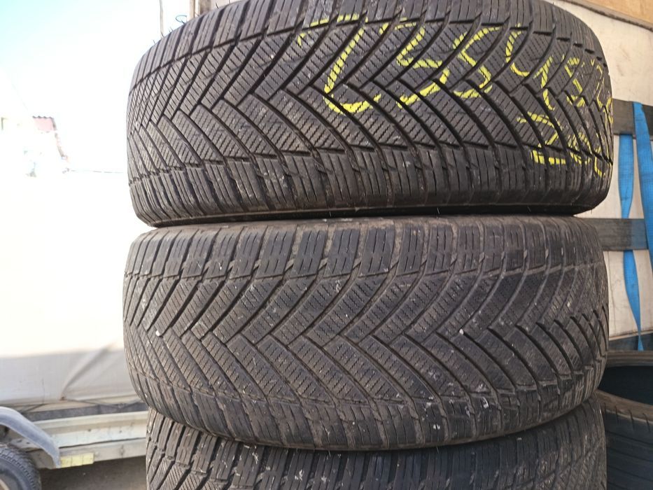 anvelope 4sezoane ms 235 45 20 minerva 2024 +7mm