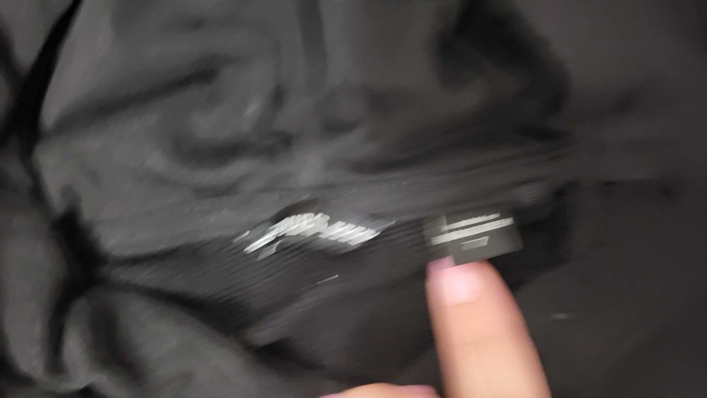 Hanorac Guess baieti 7 ani