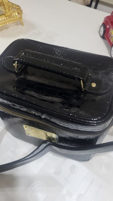 Сумка сундук косметикаға