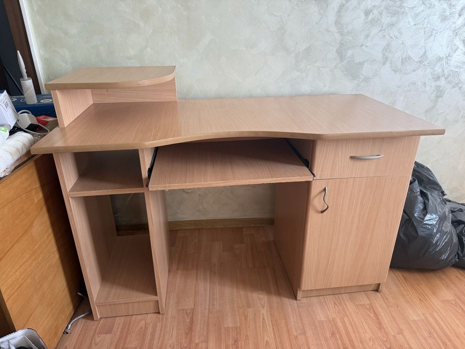 Birou , stare excelenta