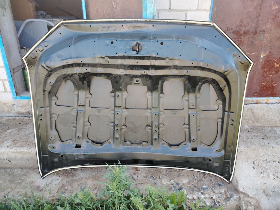 Продам капот от прадо 150