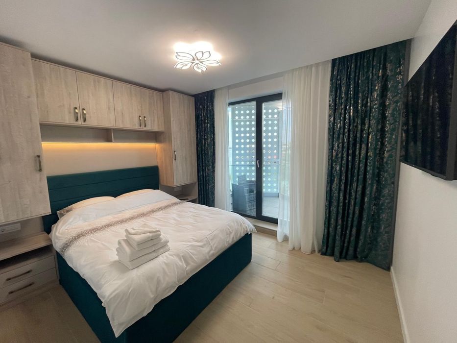 Apartament de inchiriat, bloc nou