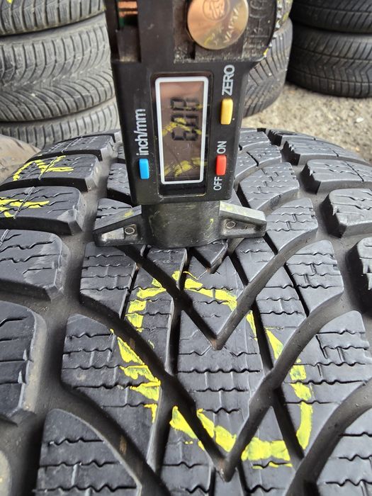 Anvelope Dunlop 225 55 17