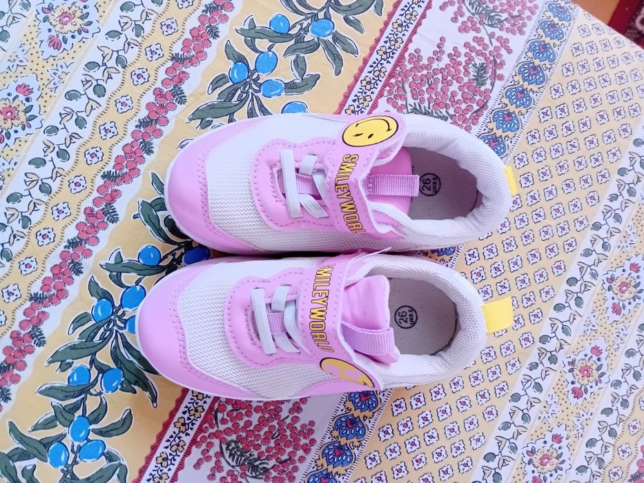 Adidași fetiță în stare bună