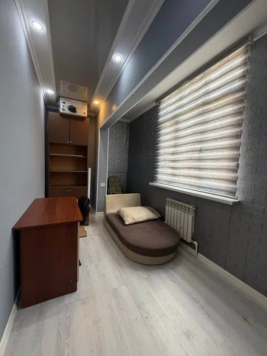 [U2]Продаётся уютная 2-комнатная квартира (переделана в 3-комнатную)