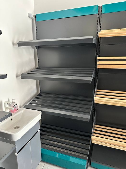 Meva va sabzavotlar stelaji sotiladi