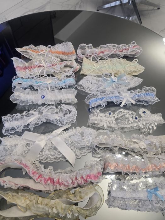 Светбени букети/Сватбени букети, жартиери   за хвърляне