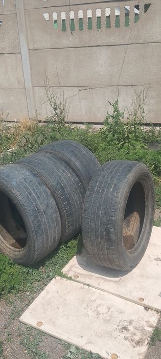 Продается Шины от автомобиля