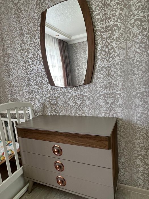 Продам спальный гарнитур