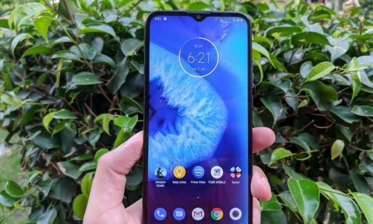 Motorola Moto G8 с Подаръk