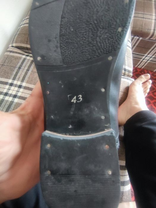 Erkaklar oyoq kiyimi razmeri 43