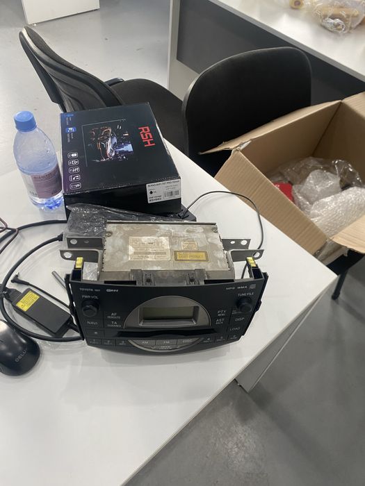 Продам автомагнитолу от РАф 4