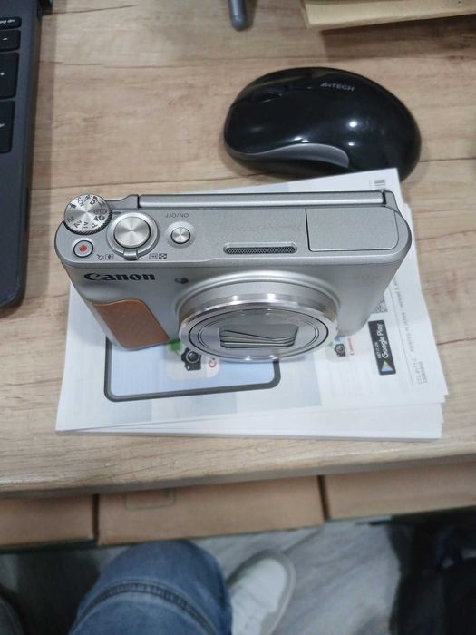 Canon PowerShot SX740 HS NOU SIGILAT Zoom 40x, 4K