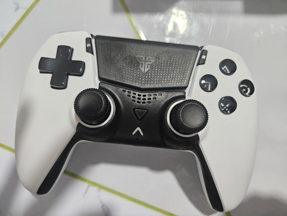 Продам джостики  пс4