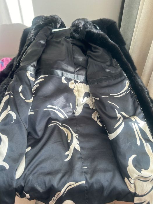 Продам шубу норковую