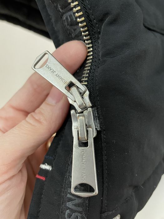 Vand geaca groasa iarna Tommy