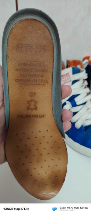 Bascheti Geox din piele mărimea 36