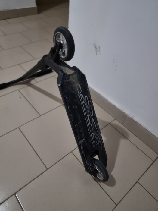 Продам трюковой самокат