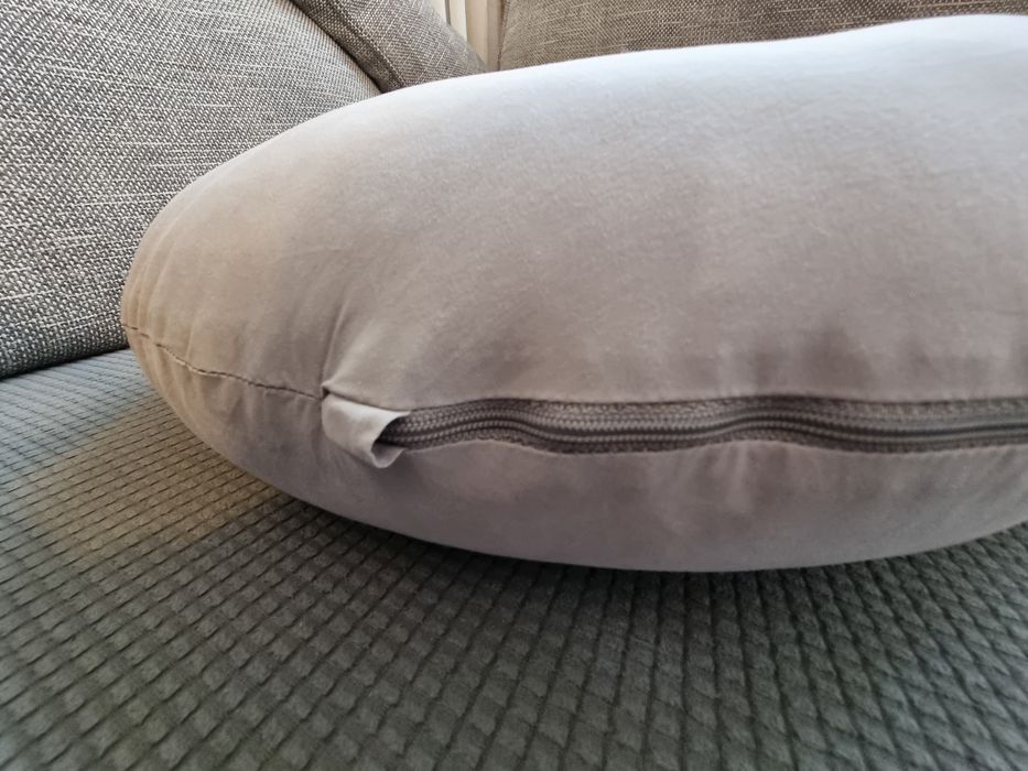 Възглавница за кърмене, бебешки барбарон