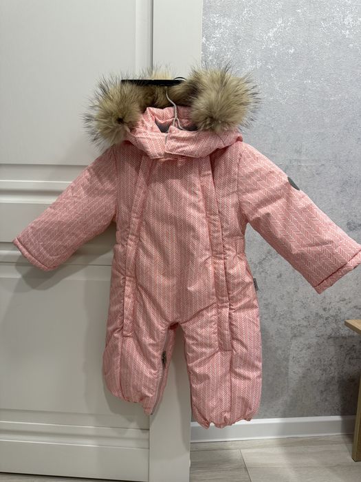 Продам новый зимний детский комбинезон для девочки! (68 размер)