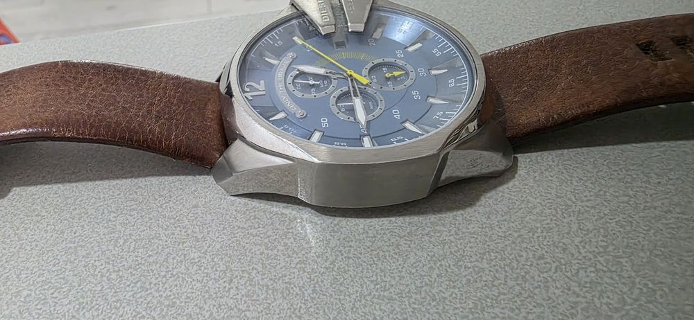 Ceas Diesel Only the Brave