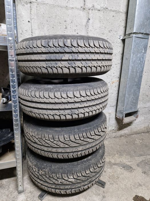 Летни 6 мм гуми 195/65/15, резервна патерица 125/90/15 4x98 58.1