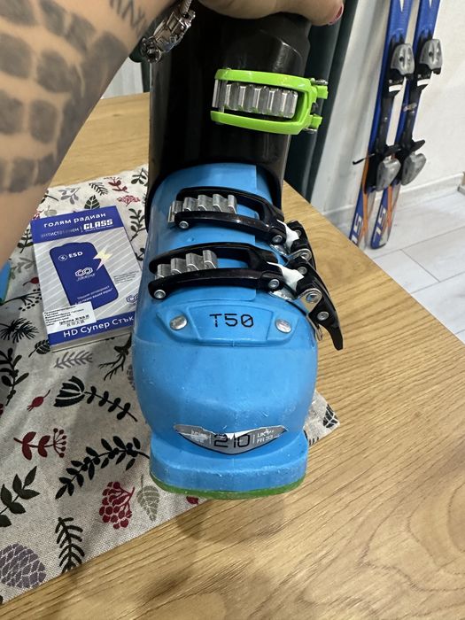 Ски и ски обувки