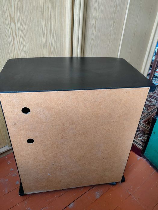 Подставка под телевизор.