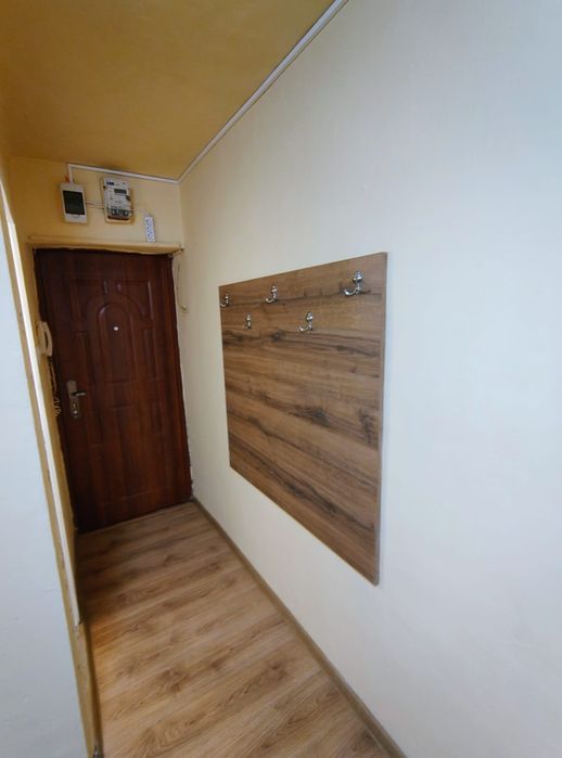 Închiriez garsonieră