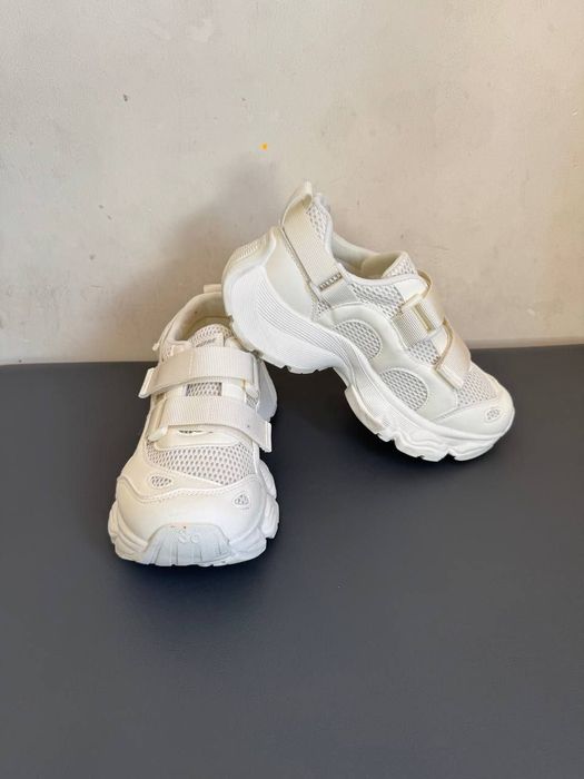 Женская крассовки и макасими из Пекина