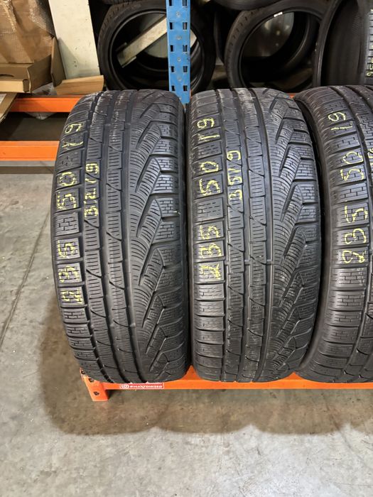 Anvelope Iarna 235/50/19 Pirelli SottoZero 235 50 19 R19