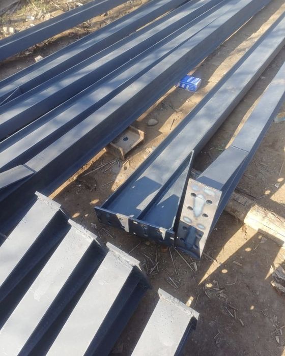 Vindem structuri metalice
