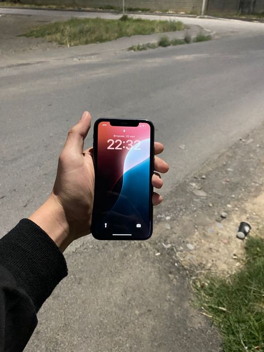iPhone 11 черный цвет 128 гб