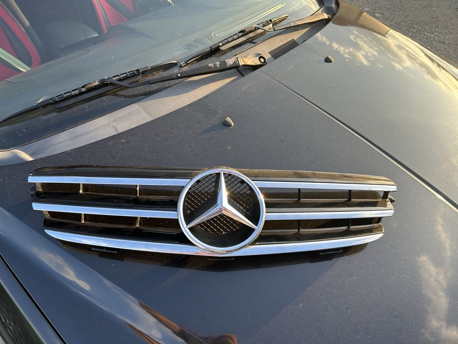 Grila fata , Mercedes-Benz CLK W209 , cod A2098800223