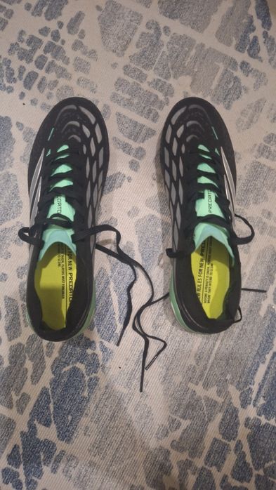 Бутсы adidas predator
