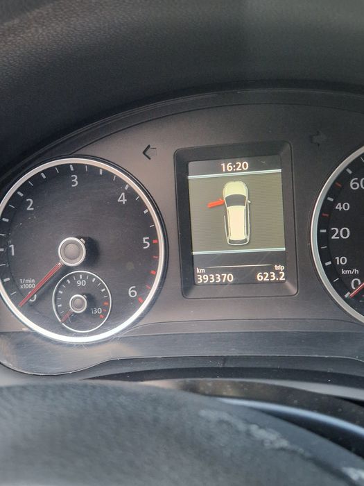 Volkswagen-Golf 5 (anul 2008)