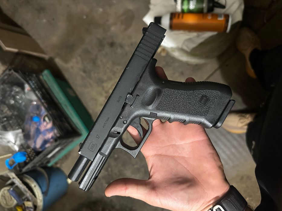Airsoft Glock 17 3generation
