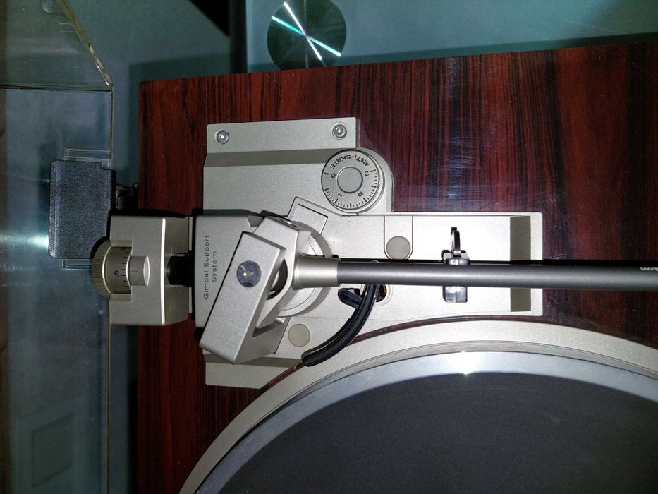 Проигрыватель винила