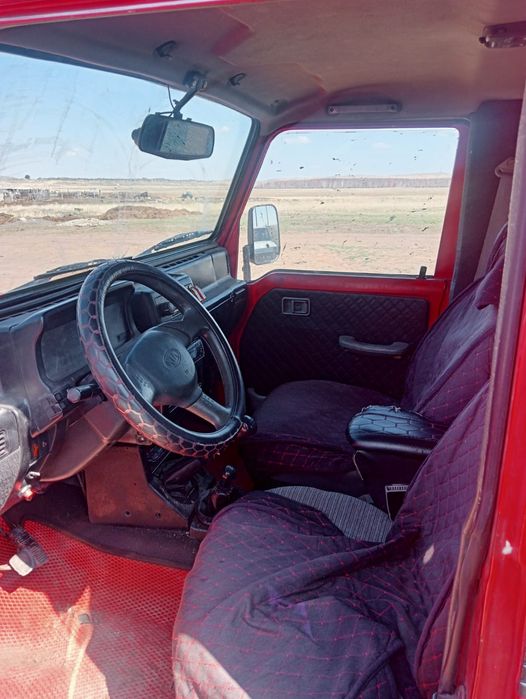 Продам машина Kia rocsta