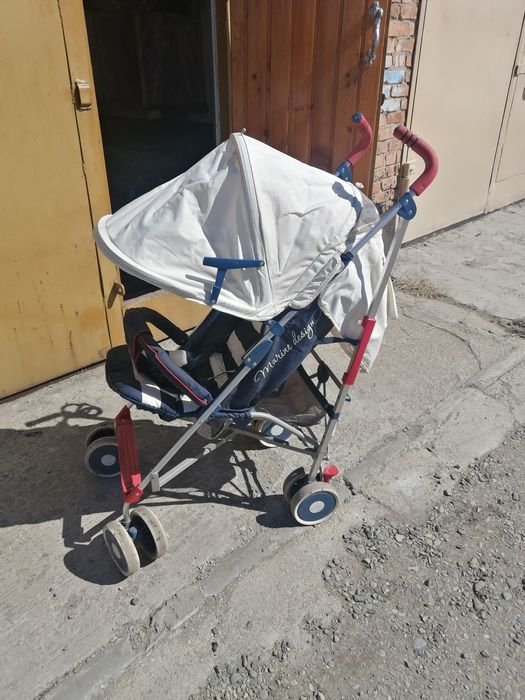 Продам коляску-костылек прогулочную