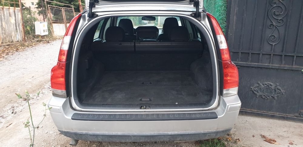 Volvo V70, 2.4 бензин, 170 к.с. / 125 kW, 2005 г.