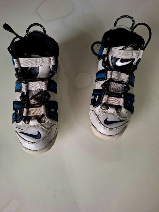 Vând Nike Air Uptempo