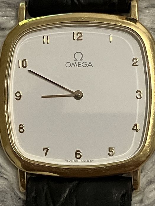 Omega De Ville quartz