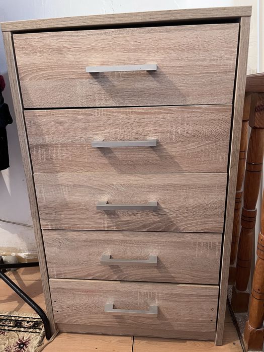 Шкаф Раздельные кровати Комоды