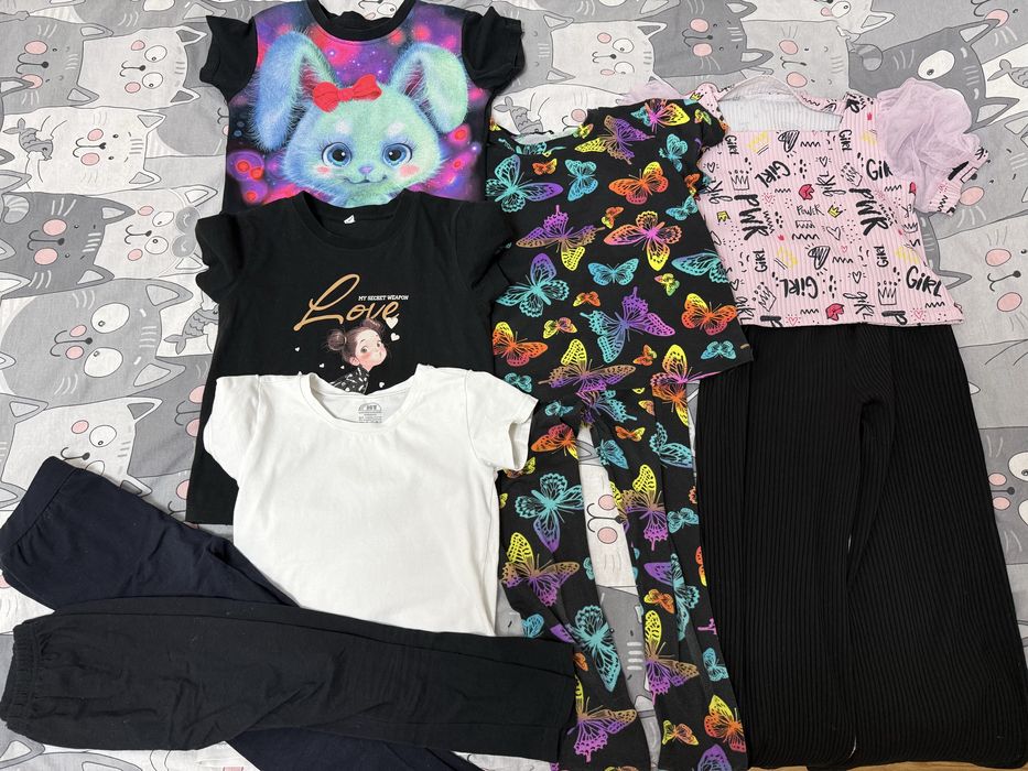 Продам одежду для девочки 7-8 лет