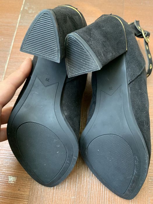 Botine scurte noi