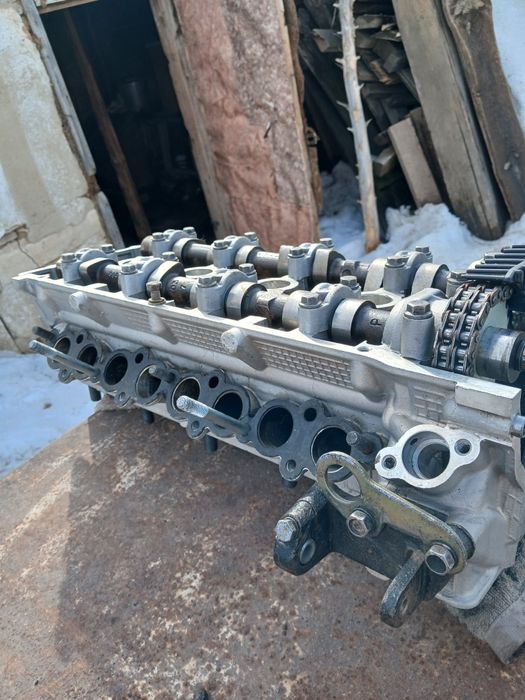 Головка блока цилиндров 406
