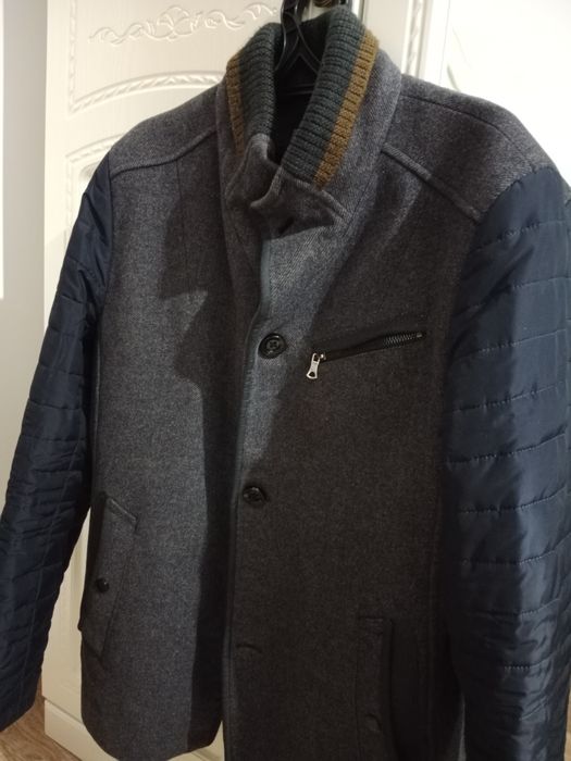 Пальто мужскоеее